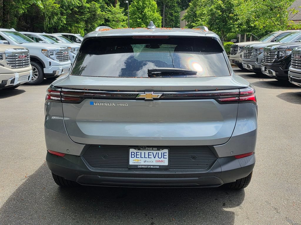 New 2026 Chevrolet Equinox EV LT AWD/4WD image 4