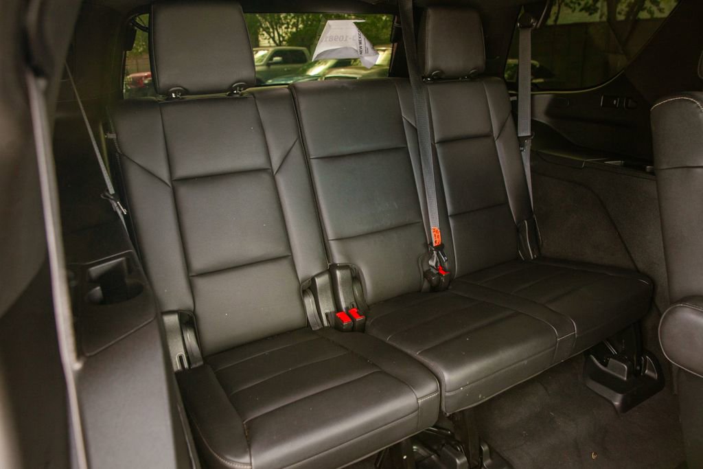 Used 2021 Cadillac Escalade Luxury AWD/4WD image 13