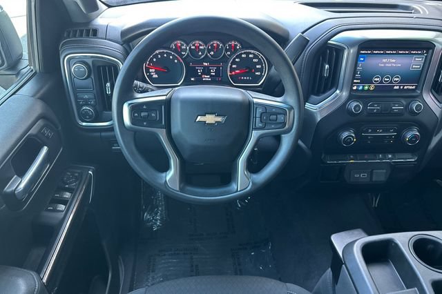 Used 2020 Chevrolet Silverado 1500 LT RWD image 16
