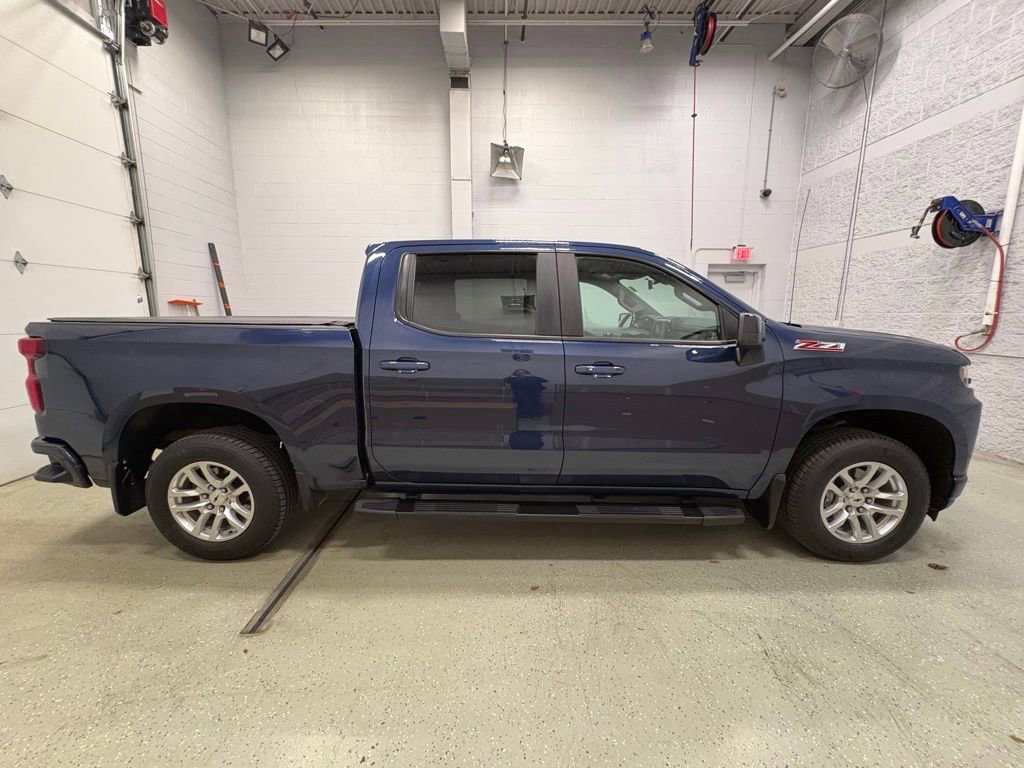 Used 2021 Chevrolet Silverado 1500 RST image 3