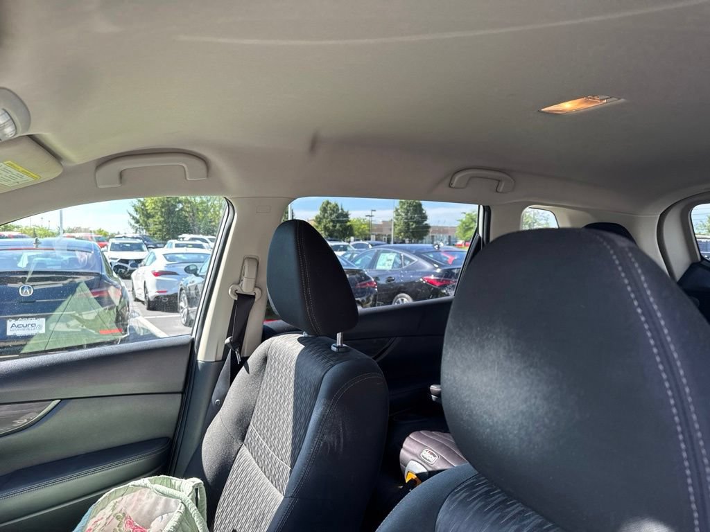 Used 2019 Nissan Rogue SV w/ Premium Package AWD/4WD image 9