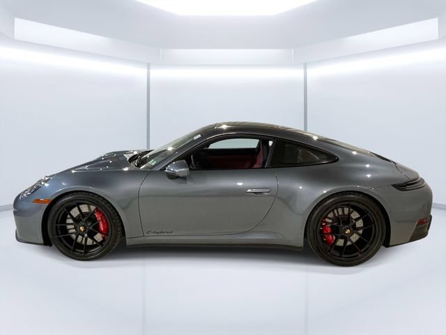 Certified 2026 Porsche 911 Carrera GTS RWD image 2