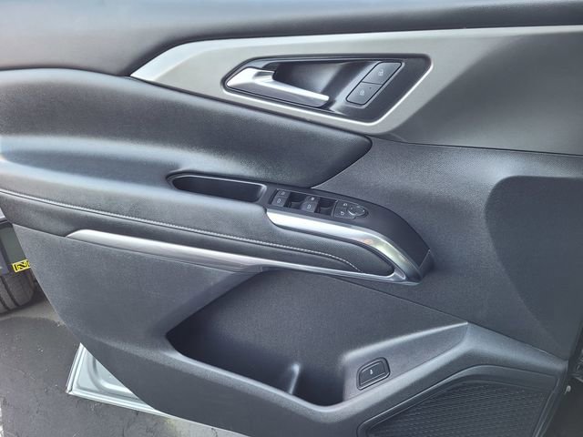 Used 2024 Chevrolet Traverse LT image 14