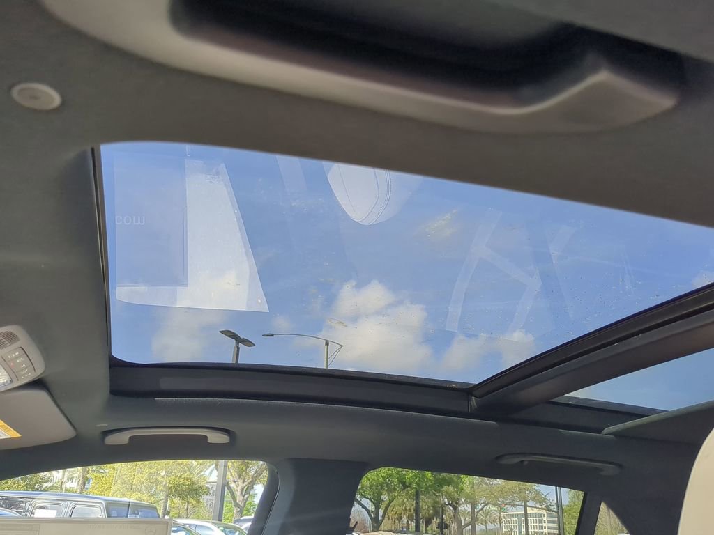 Certified 2024 Mercedes-Benz GLE 450e 4MATIC image 17