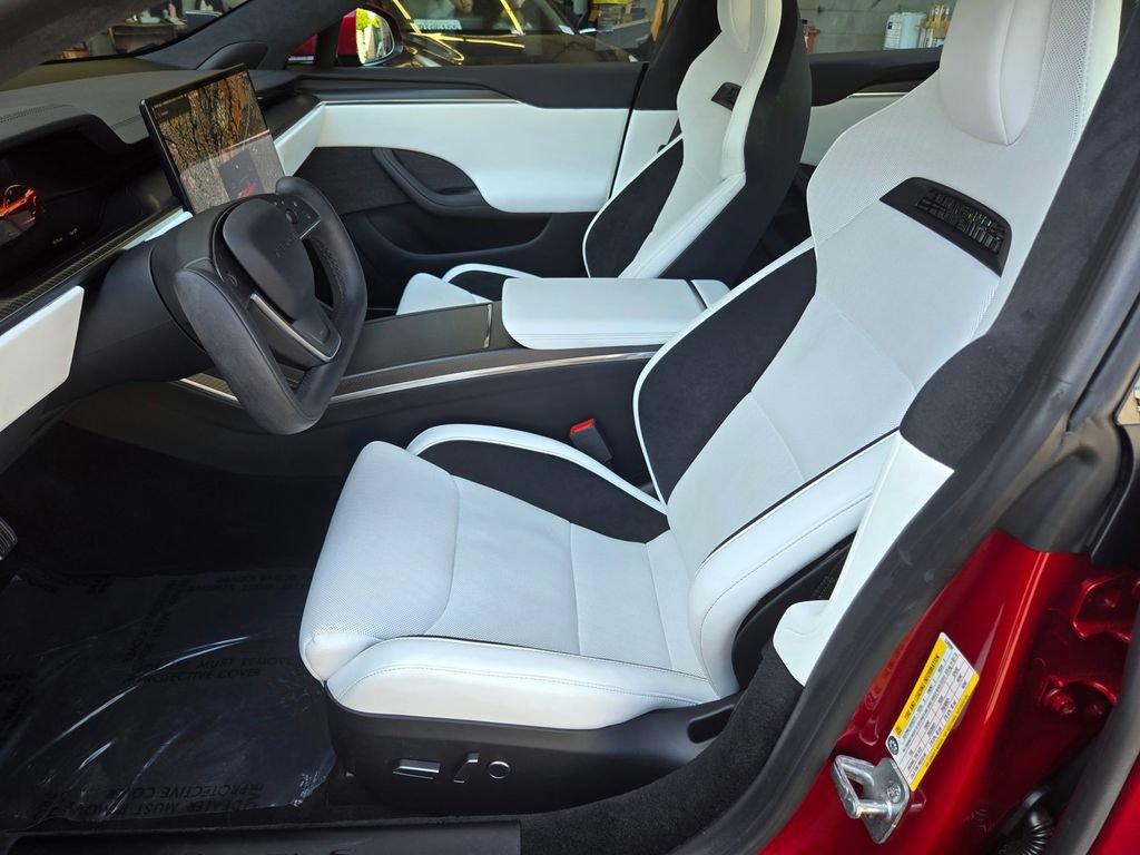 Used 2024 Tesla Model S Plaid AWD/4WD image 19