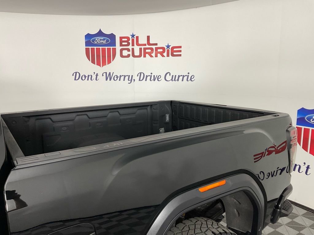 Used 2024 GMC Sierra 2500 AT4X image 11