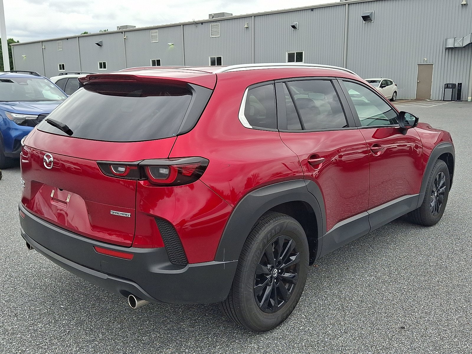 Used 2025 MAZDA CX-50 AWD 2.5 S w/ Weather Package image 4