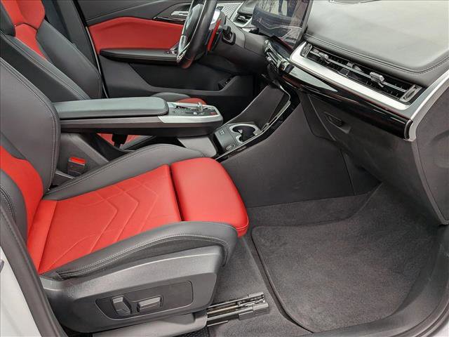 Used 2024 BMW X1 M35i w/ Premium Package image 22
