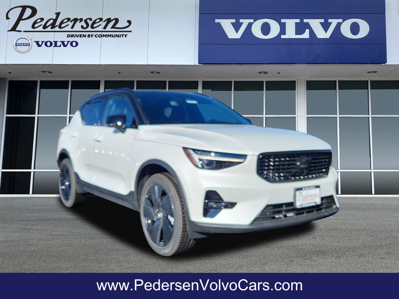 New 2026 Volvo XC40 B5 Ultra w/ Climate Package AWD/4WD image 1