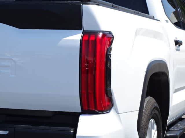 Used 2022 Toyota Tundra SR5 w/ Convenience Package RWD image 12