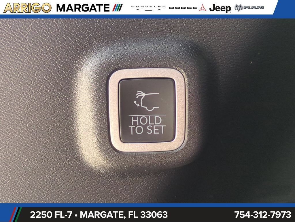 New 2026 Jeep Cherokee Limited AWD/4WD image 14