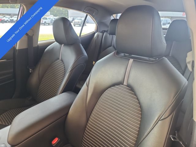 Used 2023 Toyota Camry SE FWD image 12