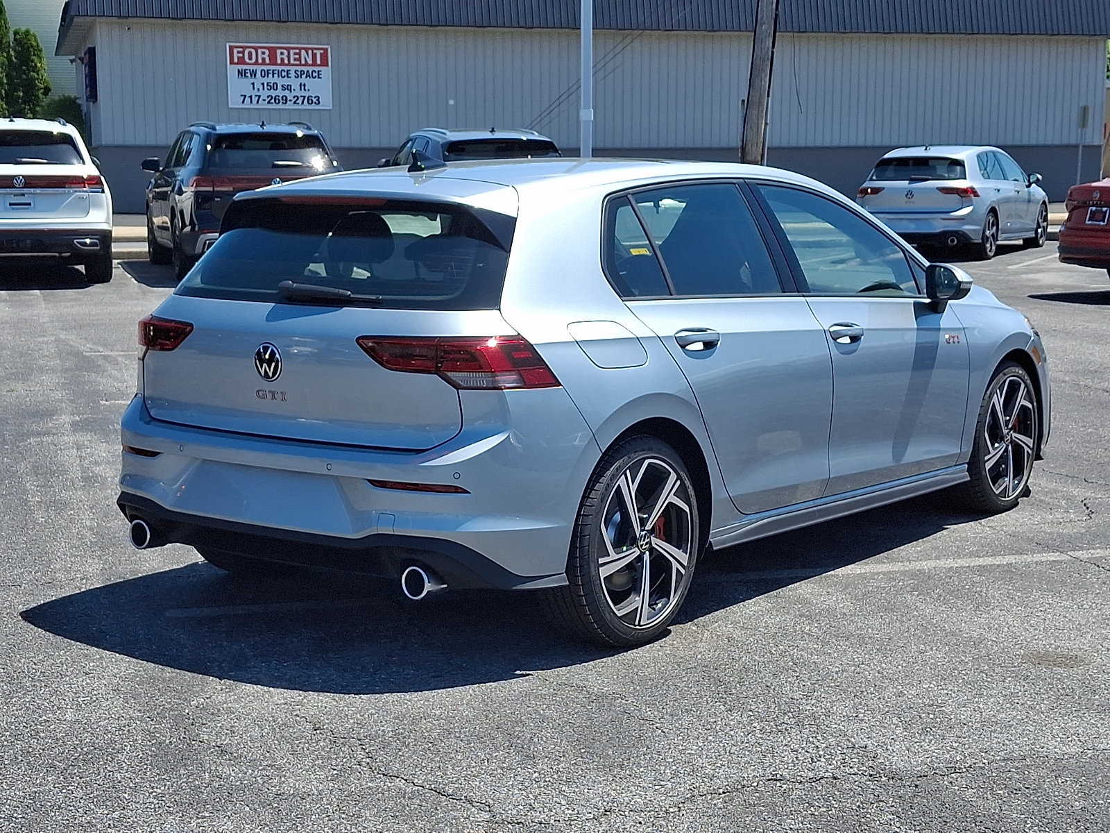 New 2026 Volkswagen GTI SE FWD image 5