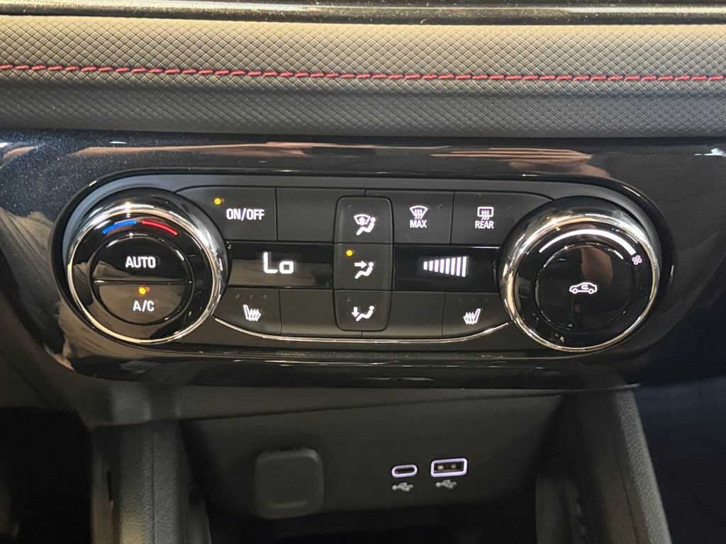 New 2026 Chevrolet TrailBlazer RS w/ Convenience Package FWD image 24