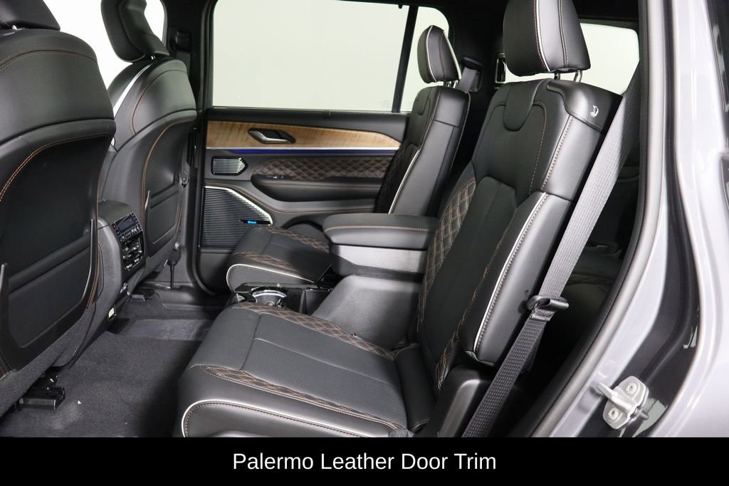 New 2025 Jeep Grand Cherokee L Summit image 18