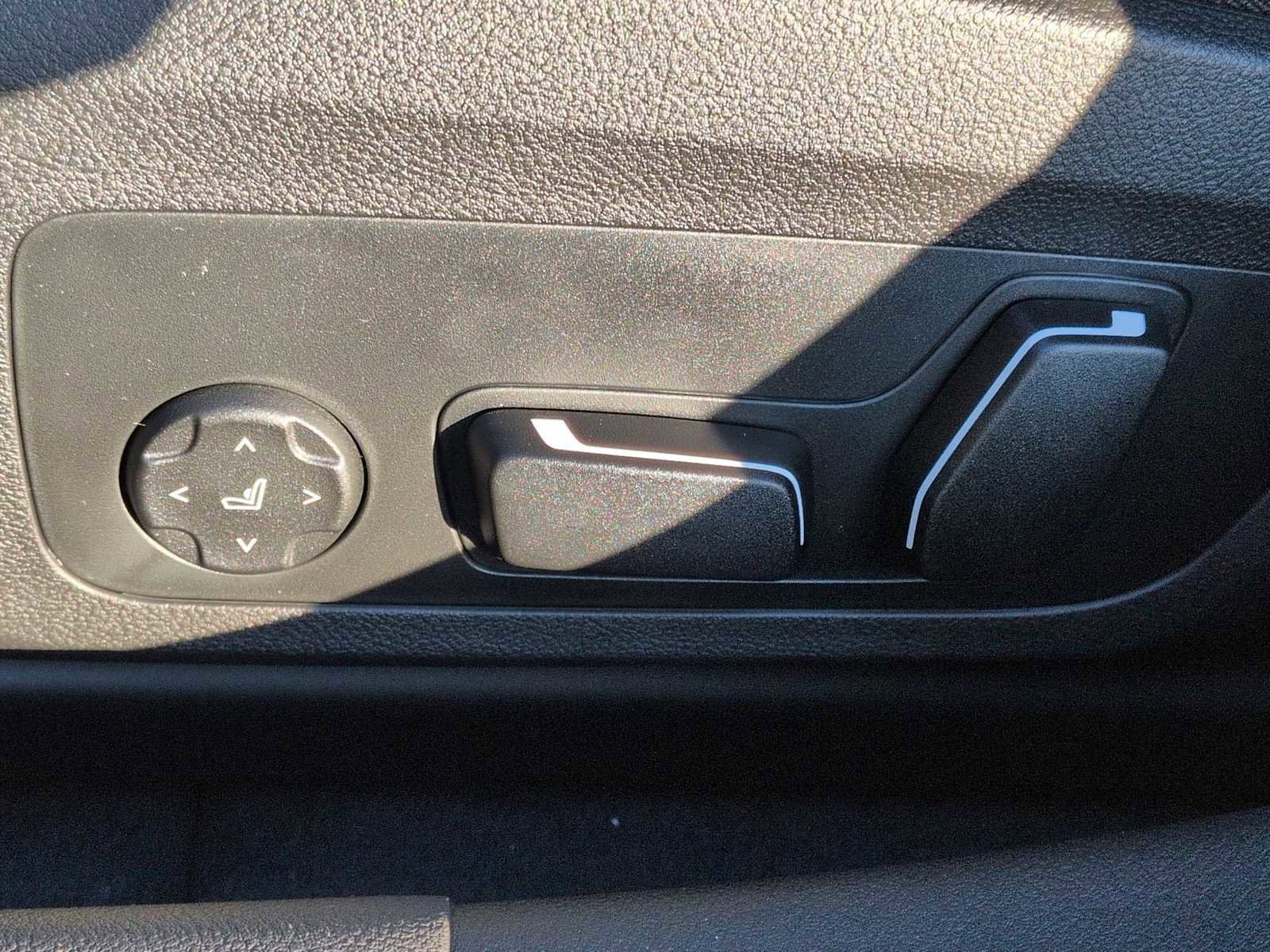 New 2026 BMW i4 xDrive40i image 19