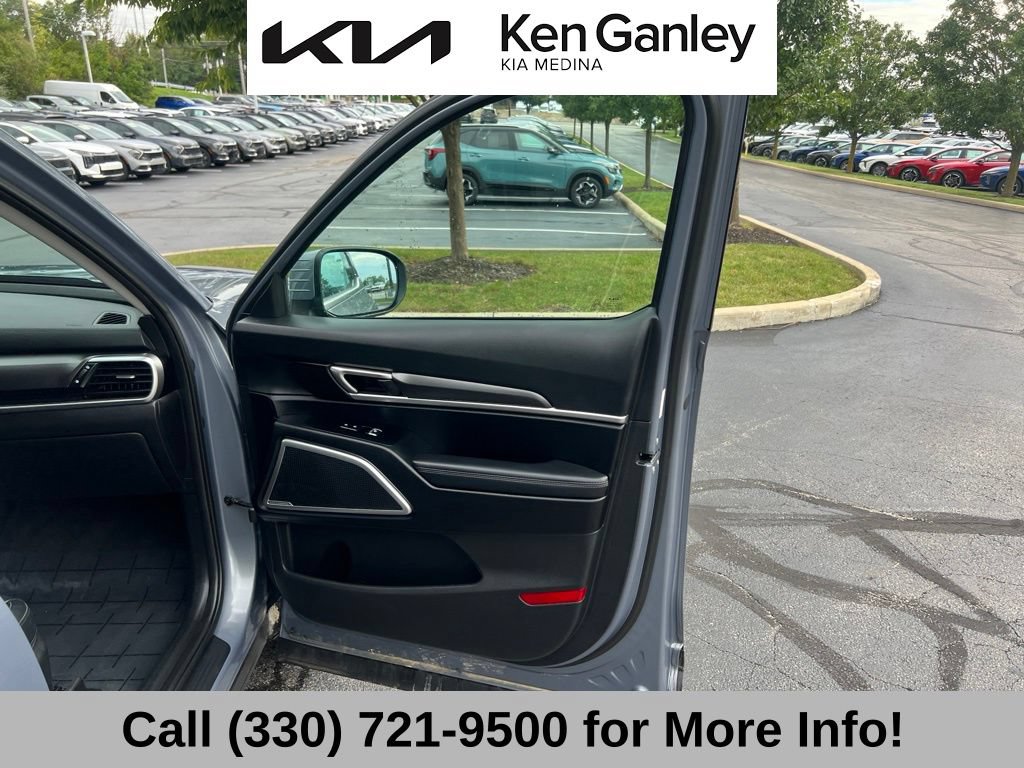 Used 2024 Kia Telluride LX FWD image 58