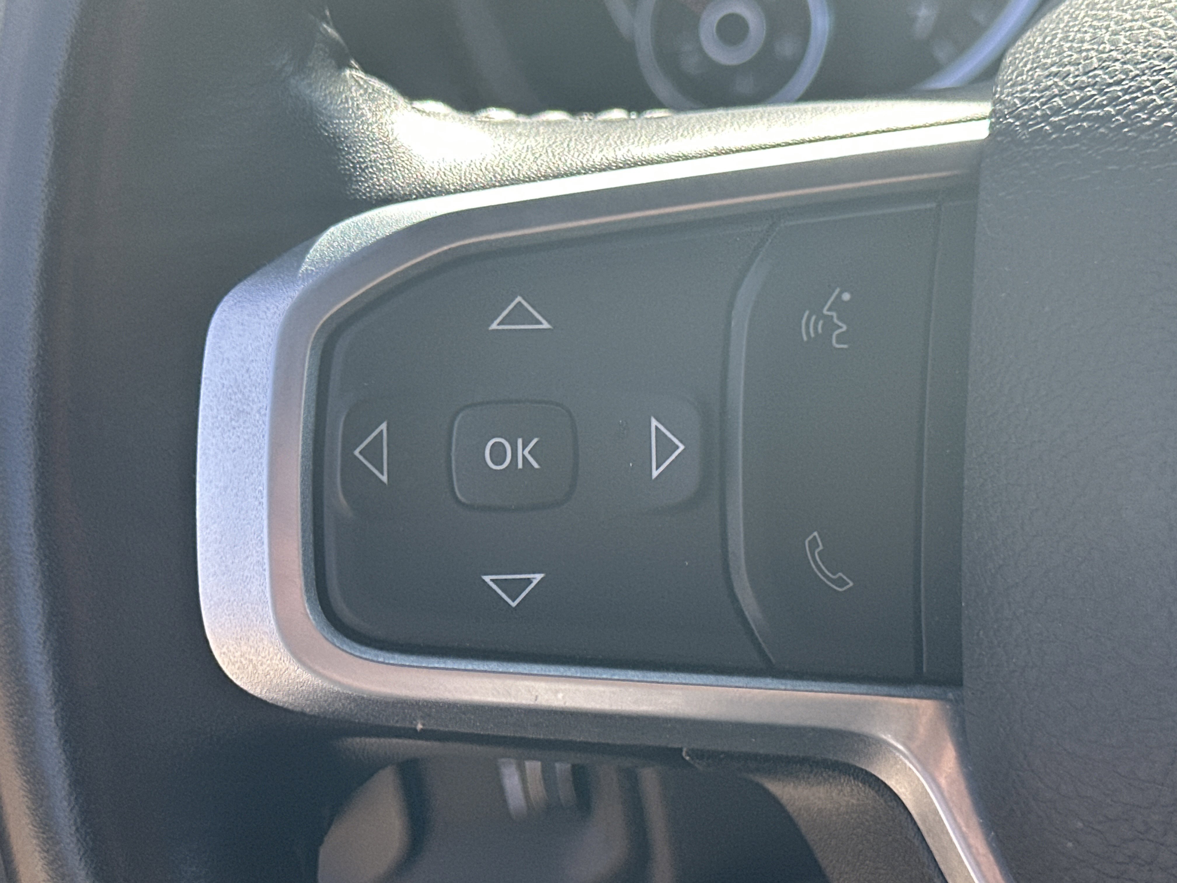 Used 2024 RAM 2500 Big Horn image 24