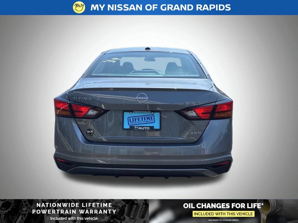New 2026 Nissan Altima 2.5 SV AWD/4WD image 4