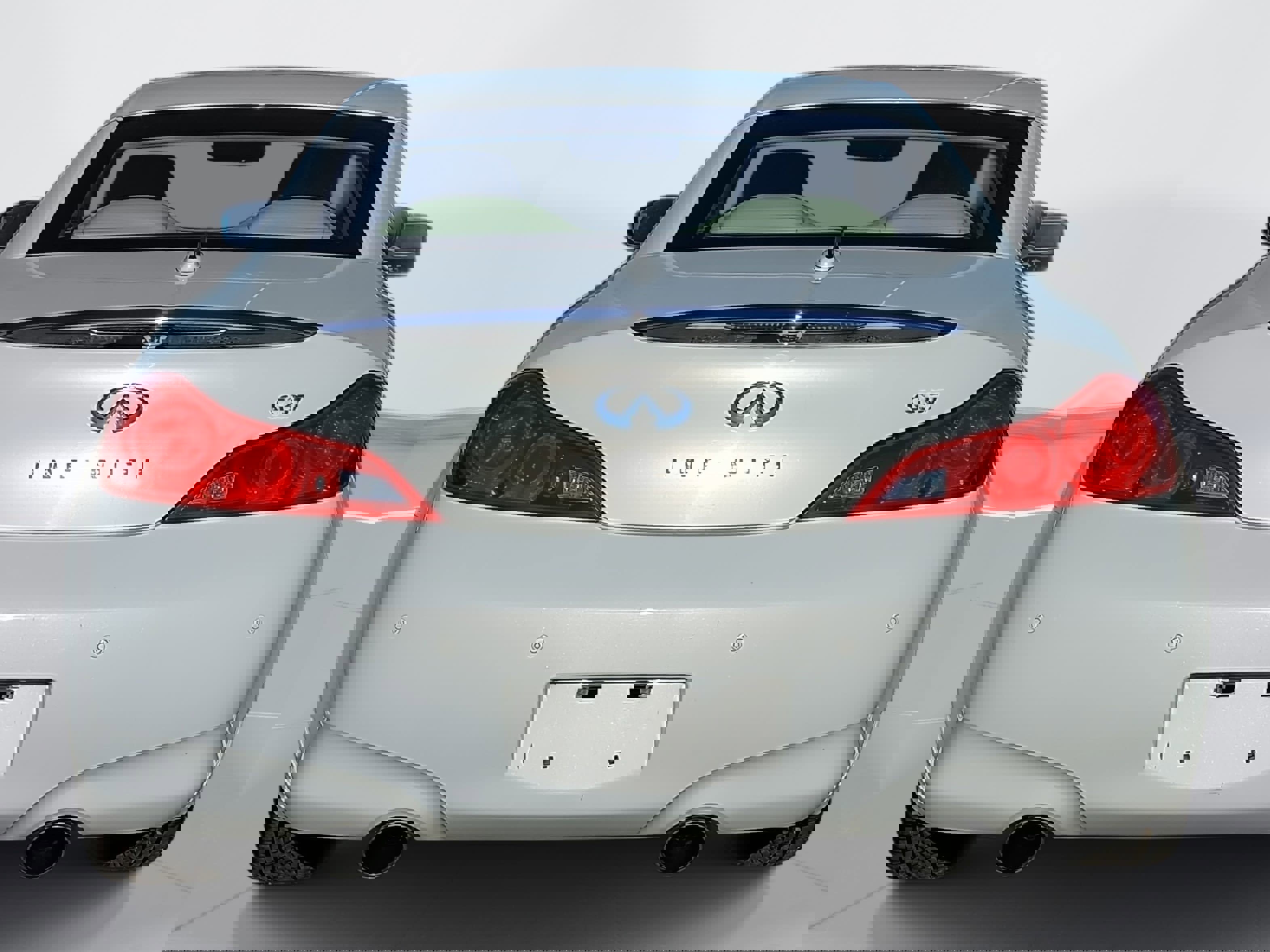 Used 2012 INFINITI G37 Sport w/ Premium Pkg image 6