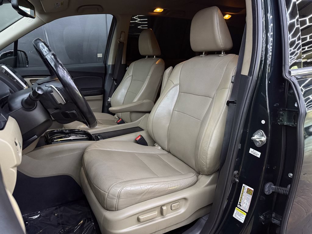 Used 2016 Honda Pilot Elite image 15