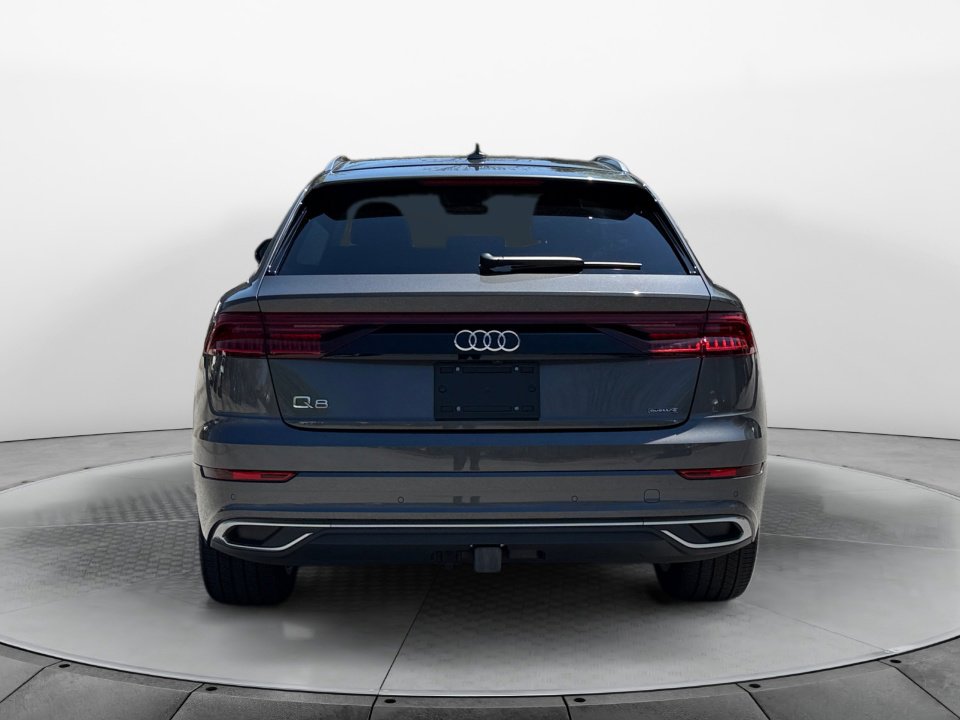 Used 2022 Audi Q8 Prestige image 6