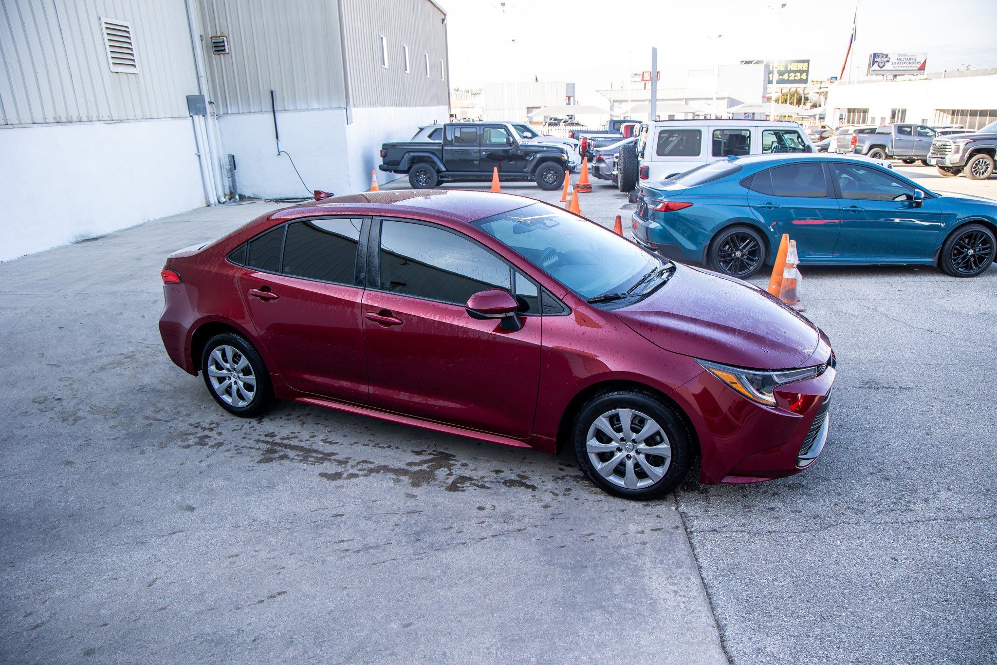 Used 2024 Toyota Corolla LE image 6