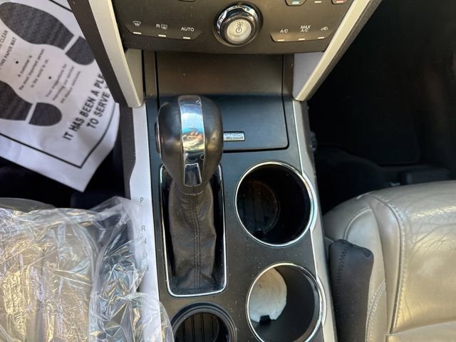 Used 2013 Ford Explorer XLT image 25