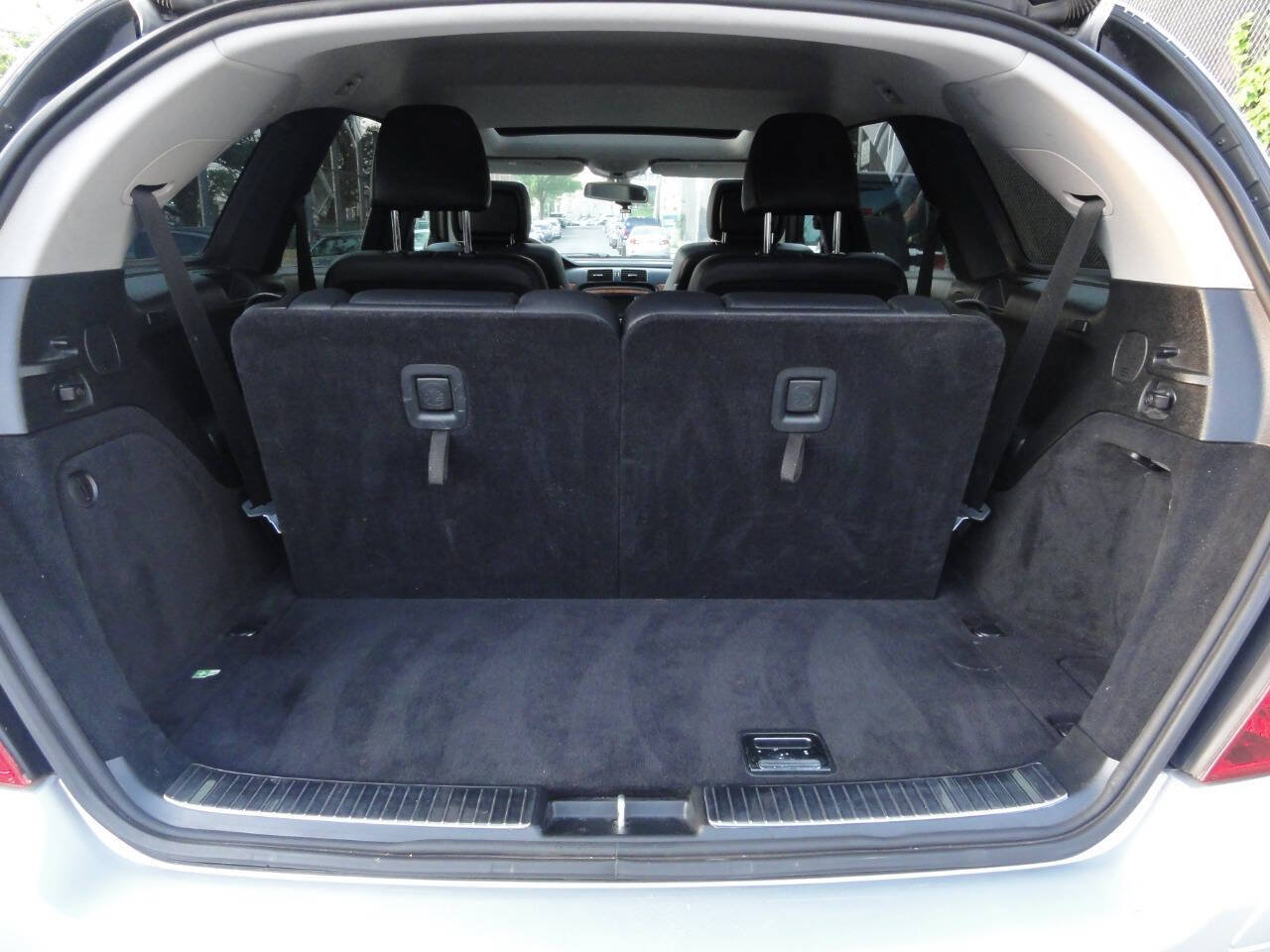 Used 2006 Mercedes-Benz R 350 4MATIC image 19