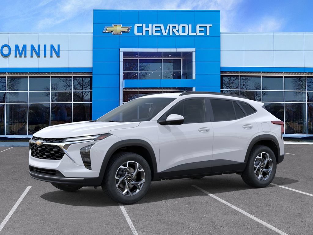New 2026 Chevrolet Trax LT w/ LT Convenience Package FWD image 3