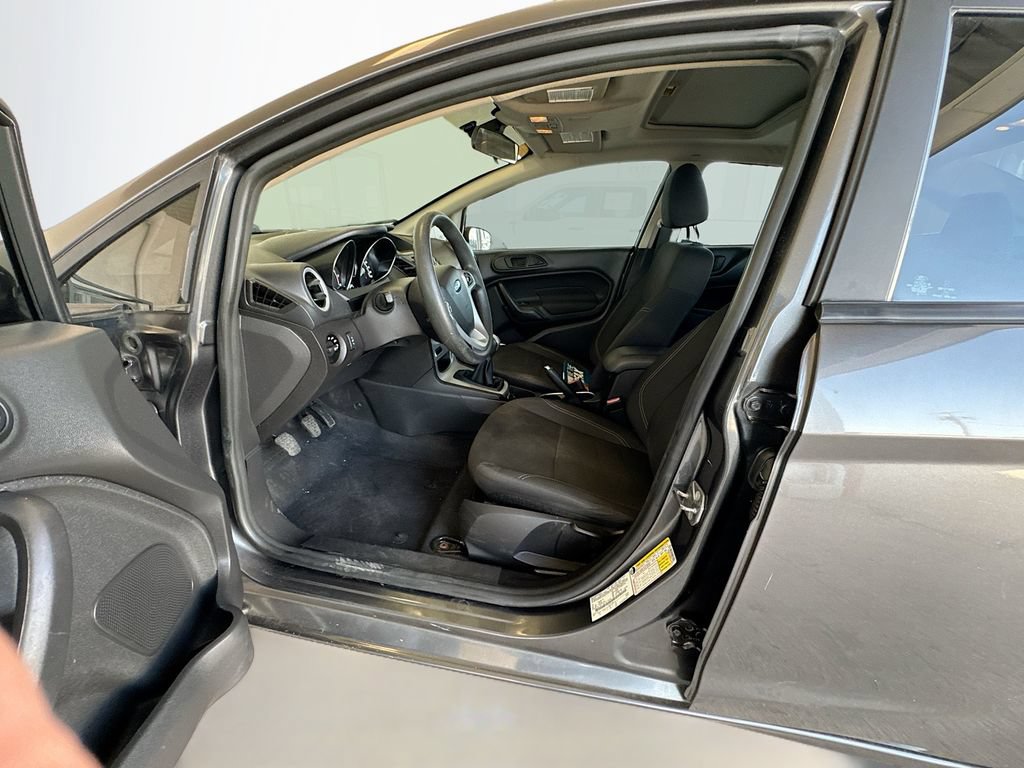 Used 2019 Ford Fiesta SE FWD image 22