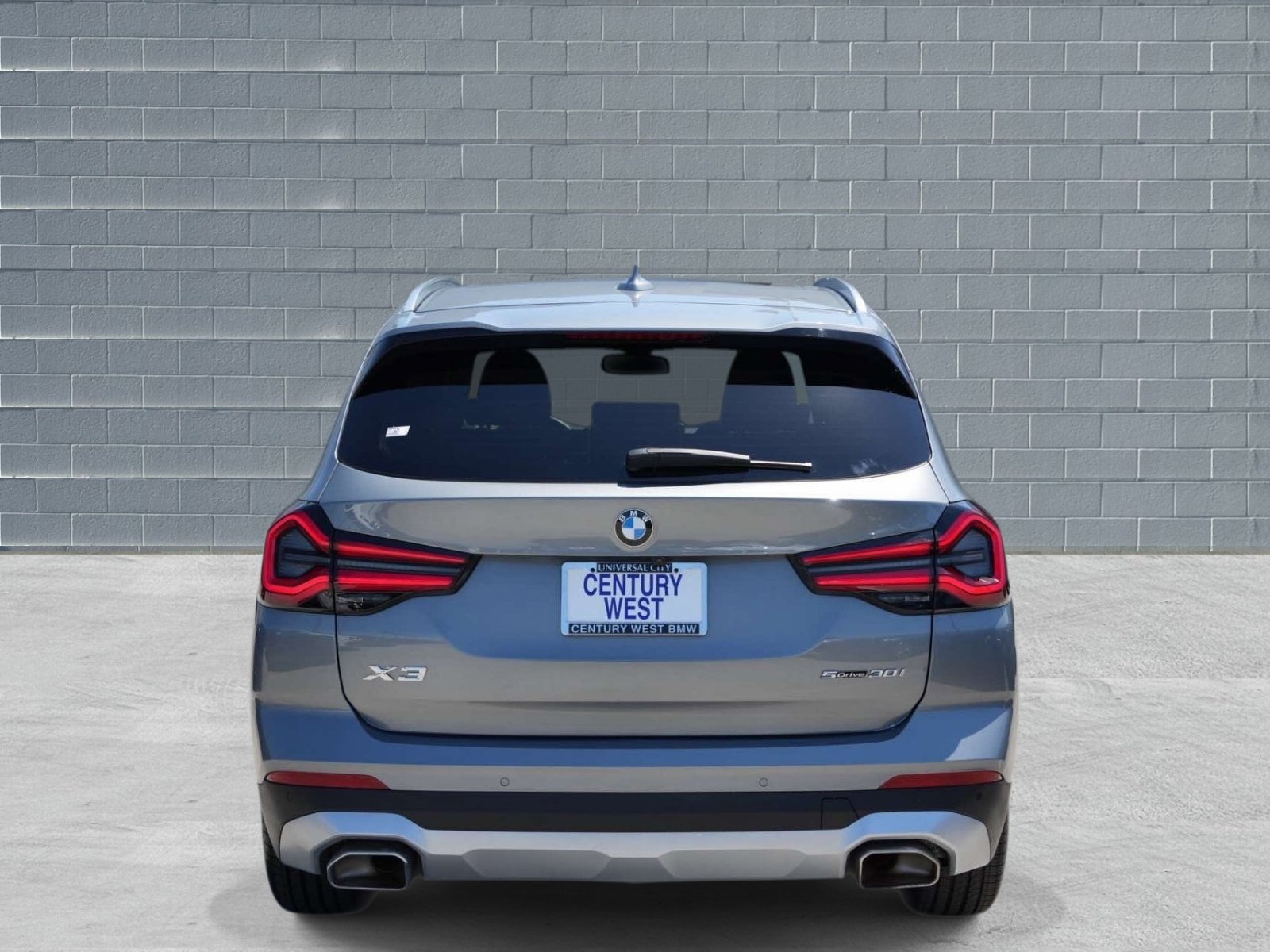 Used 2023 BMW X3 sDrive30i w/ Premium Package RWD image 4