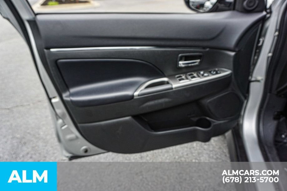 Used 2024 Mitsubishi Outlander Sport SE AWD/4WD image 46