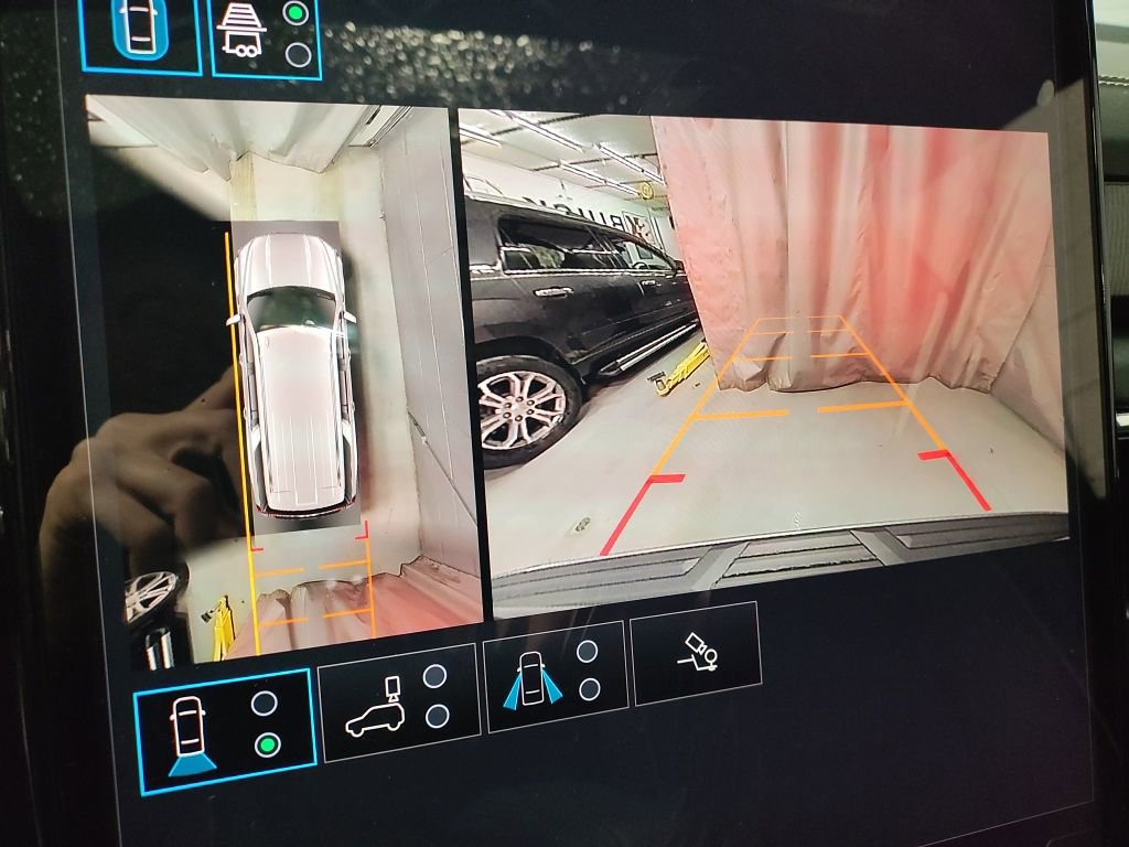 New 2026 GMC Yukon XL Elevation w/ Elevation Premium Package image 33