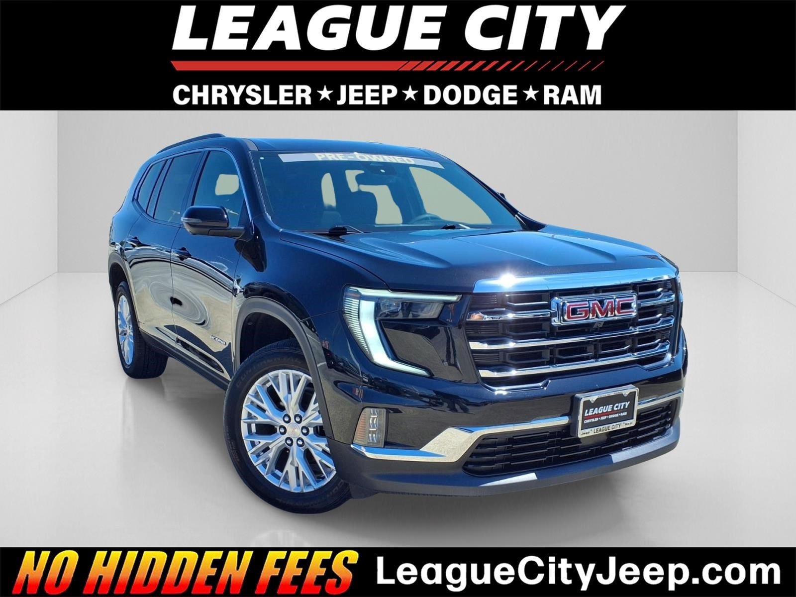 Used 2024 GMC Acadia Elevation w/ LPO, Cargo Package FWD image 1