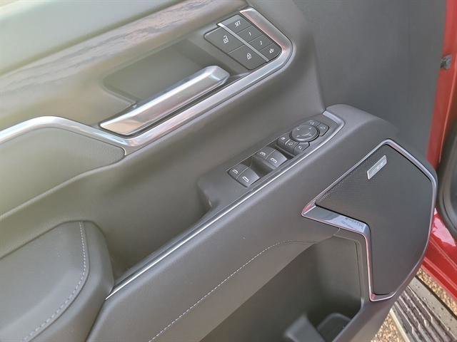 New 2026 GMC Sierra 3500 SLT w/ SLT Premium Package image 13