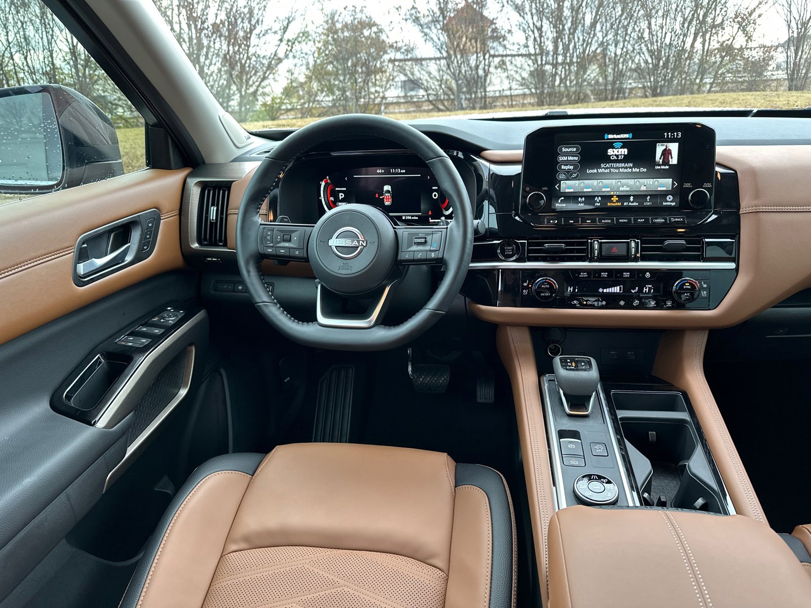 New 2025 Nissan Pathfinder Platinum w/ Cargo Package image 25