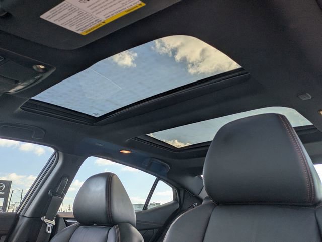 Used 2021 Nissan Maxima SR w/ Sport Mat Group image 18