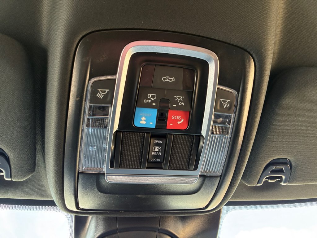New 2027 RAM 3500 Laramie AWD/4WD image 7