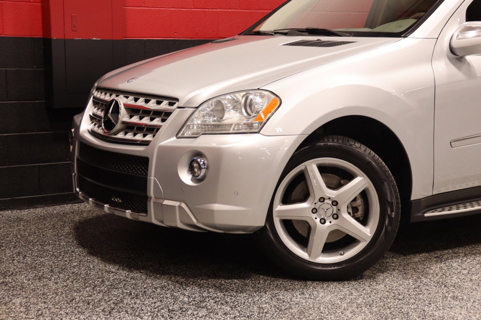 Used 2009 Mercedes-Benz ML 550 4MATIC image 20