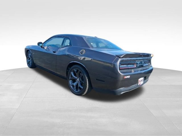 Used 2019 Dodge Challenger R/T RWD image 6