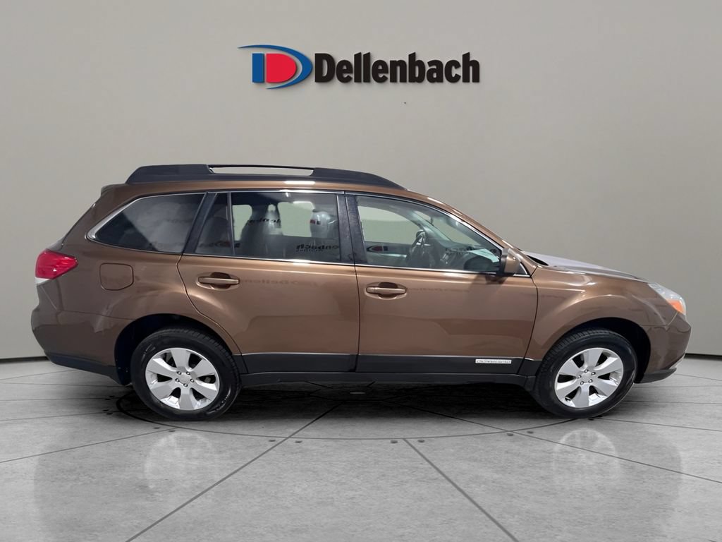 Used 2012 Subaru Outback 2.5i Premium w/ All-Weather Pkg AWD/4WD image 6