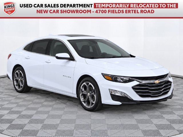 Used 2024 Chevrolet Malibu LT FWD image 1
