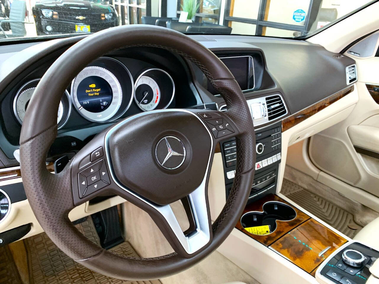 Used 2016 Mercedes-Benz E 400 Cabriolet image 8