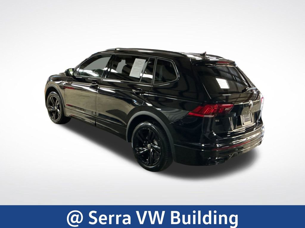 Used 2024 Volkswagen Tiguan SE R-Line AWD/4WD image 3