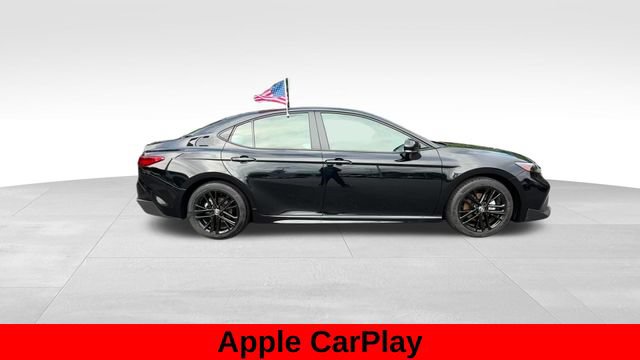 Used 2026 Toyota Camry SE w/ Convenience Package FWD image 9