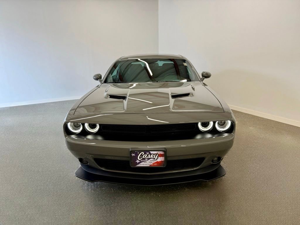 Used 2023 Dodge Challenger SXT w/ Blacktop Package image 5