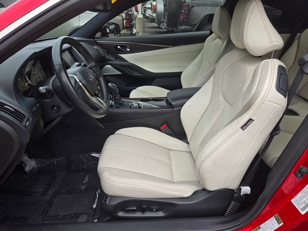 Used 2022 INFINITI Q60 Red Sport 400 w/ Carbon Fiber Package RWD image 14