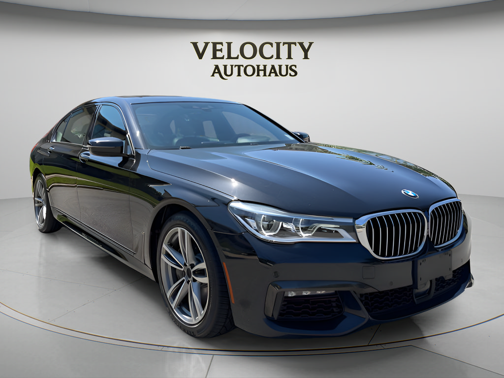 Used 2019 BMW 750i xDrive w/ Executive Package