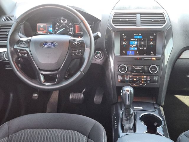 Used 2019 Ford Explorer XLT w/ Equipment Group 201A FWD image 29